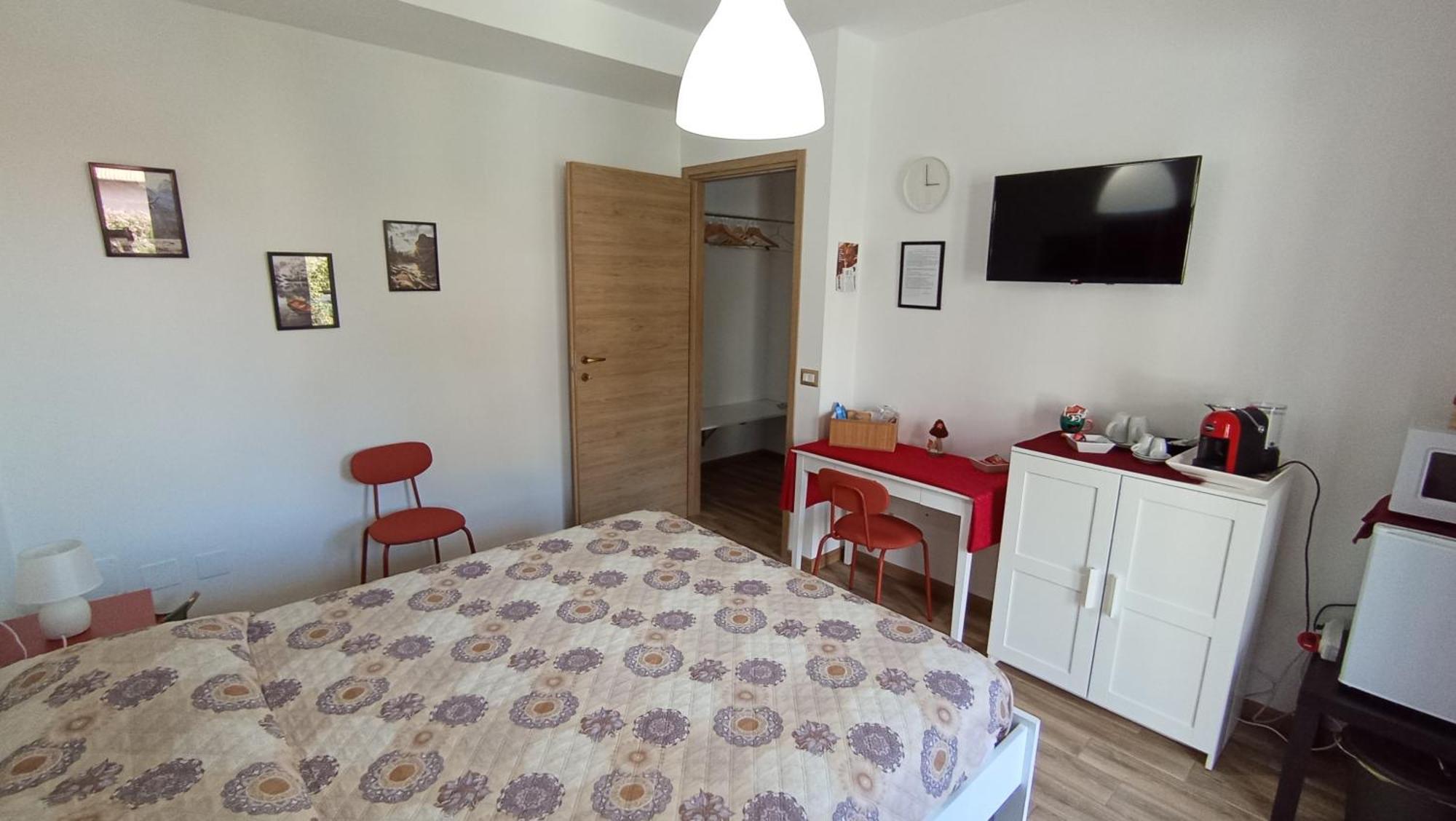 カロルツィオコルテ La Dimora Dei Due Laghi Bed & Breakfast エクステリア 写真